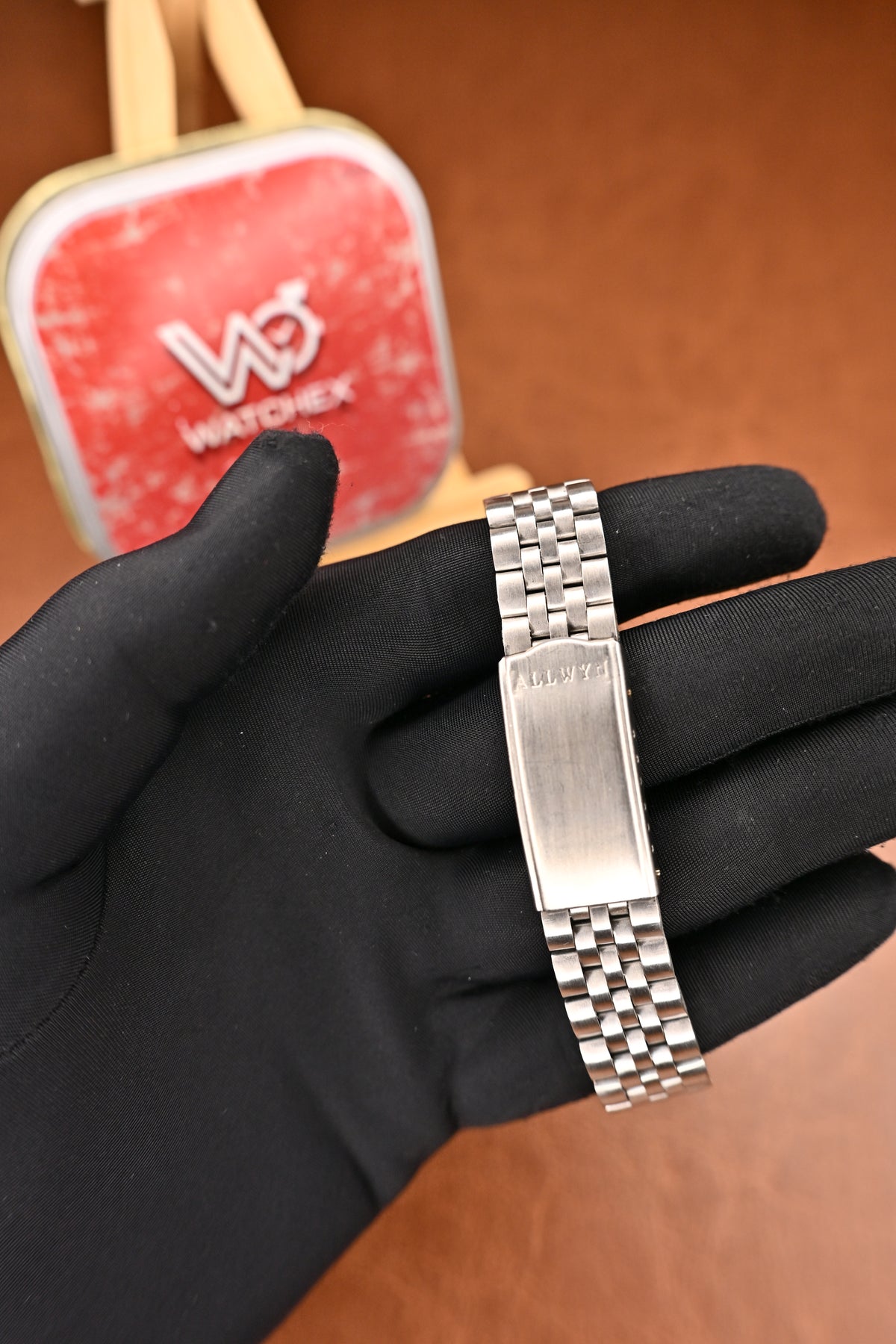 NOS Allwyn 17 Jewels Y380-8070 Golden Sunburst Dial Mechanical Watch with Stainless Steel Bracelet | Watchex NOS Collection