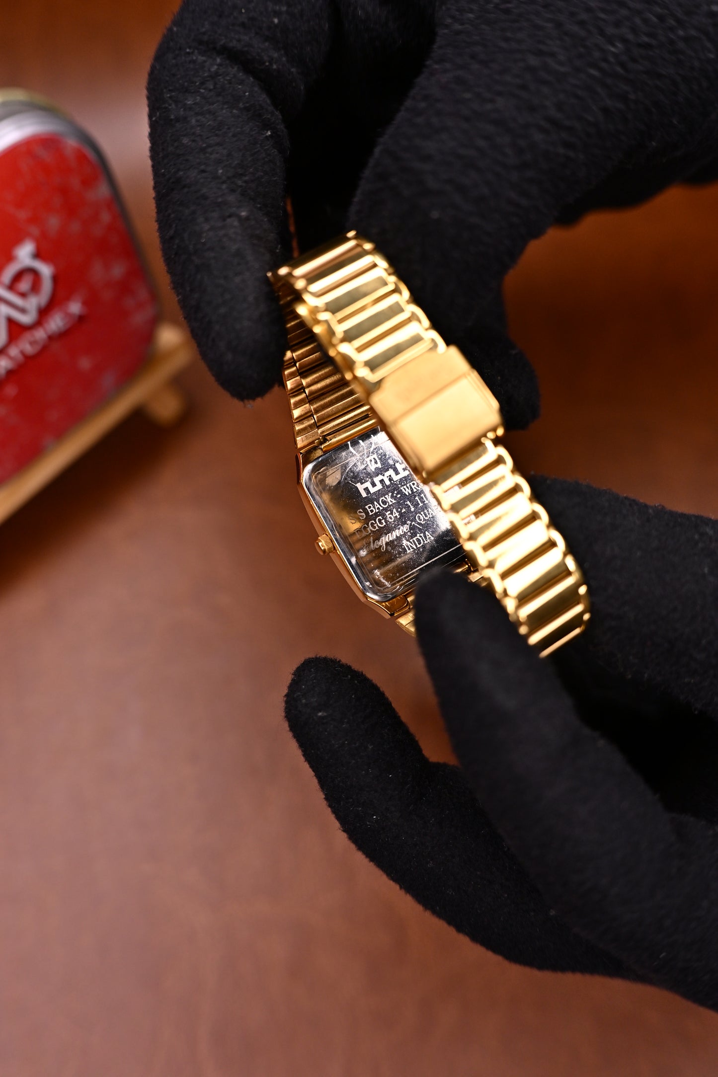 NOS HMT Elegance Maroon Textured Dial Quartz (EGGG 54) | Watchex India