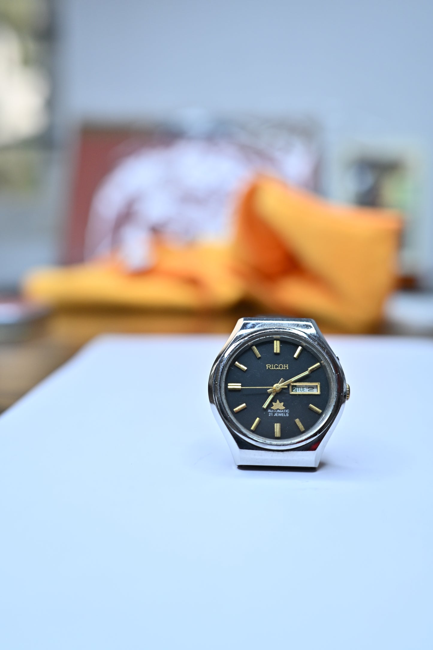Vintage Ricoh Automatic 21 Jewels Day-Date Charcoal Redial Japan Watch 61451AC | Watchex India