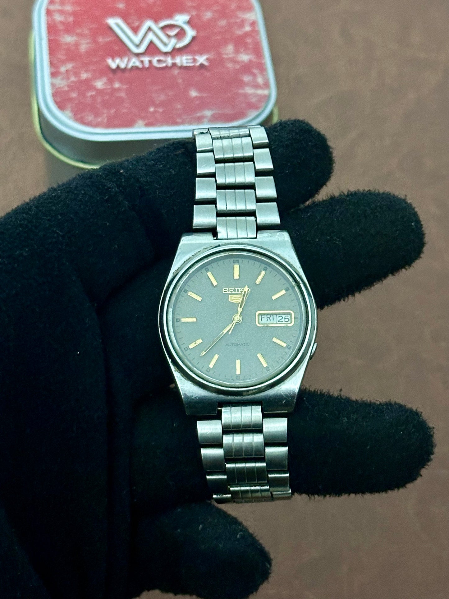 Vintage Seiko 5 Automatic 7009-3130 Grey Dial
