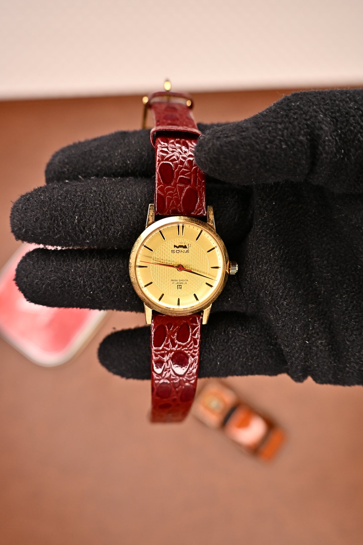 MOD HMT Sona Gold Textured Dial Mechanical (0231) | Watchex India