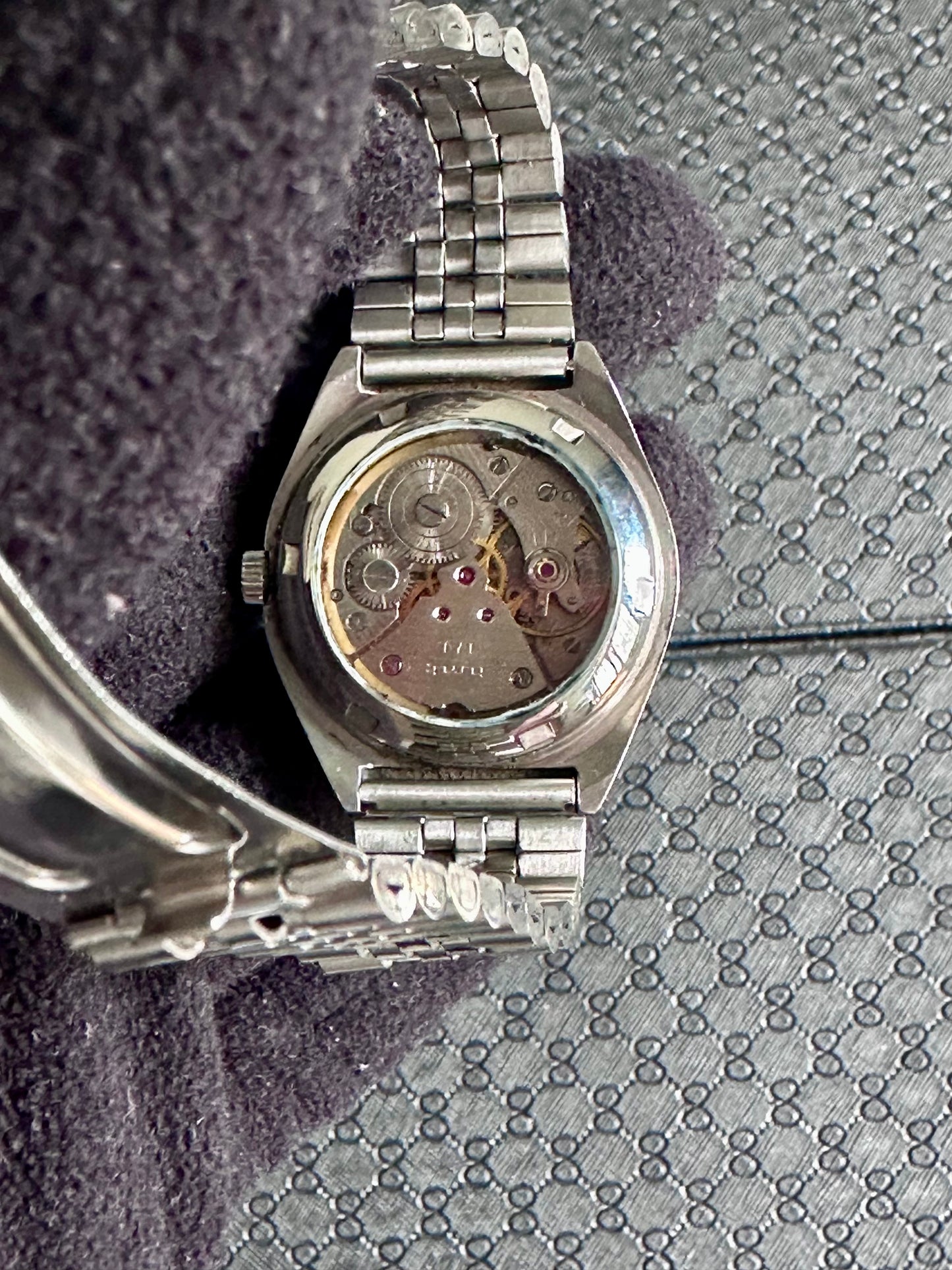 MOD HMT Tareeq – Tiffany Blue Open Caseback