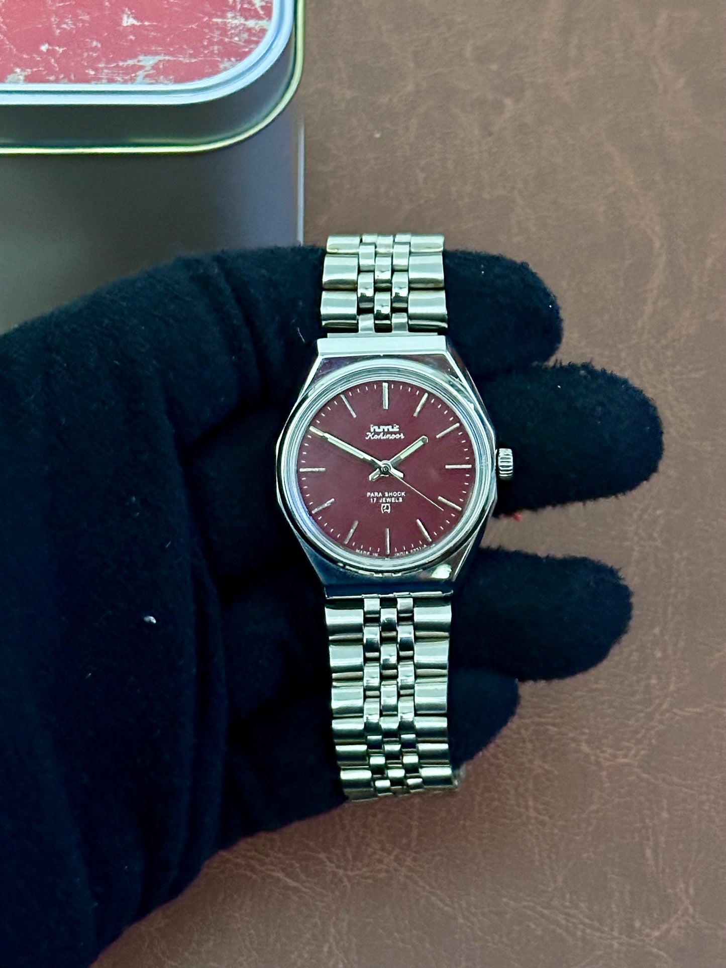 HMT Kohinoor Maroon Sunburst MOD – Hand-Winding Vintage Watch