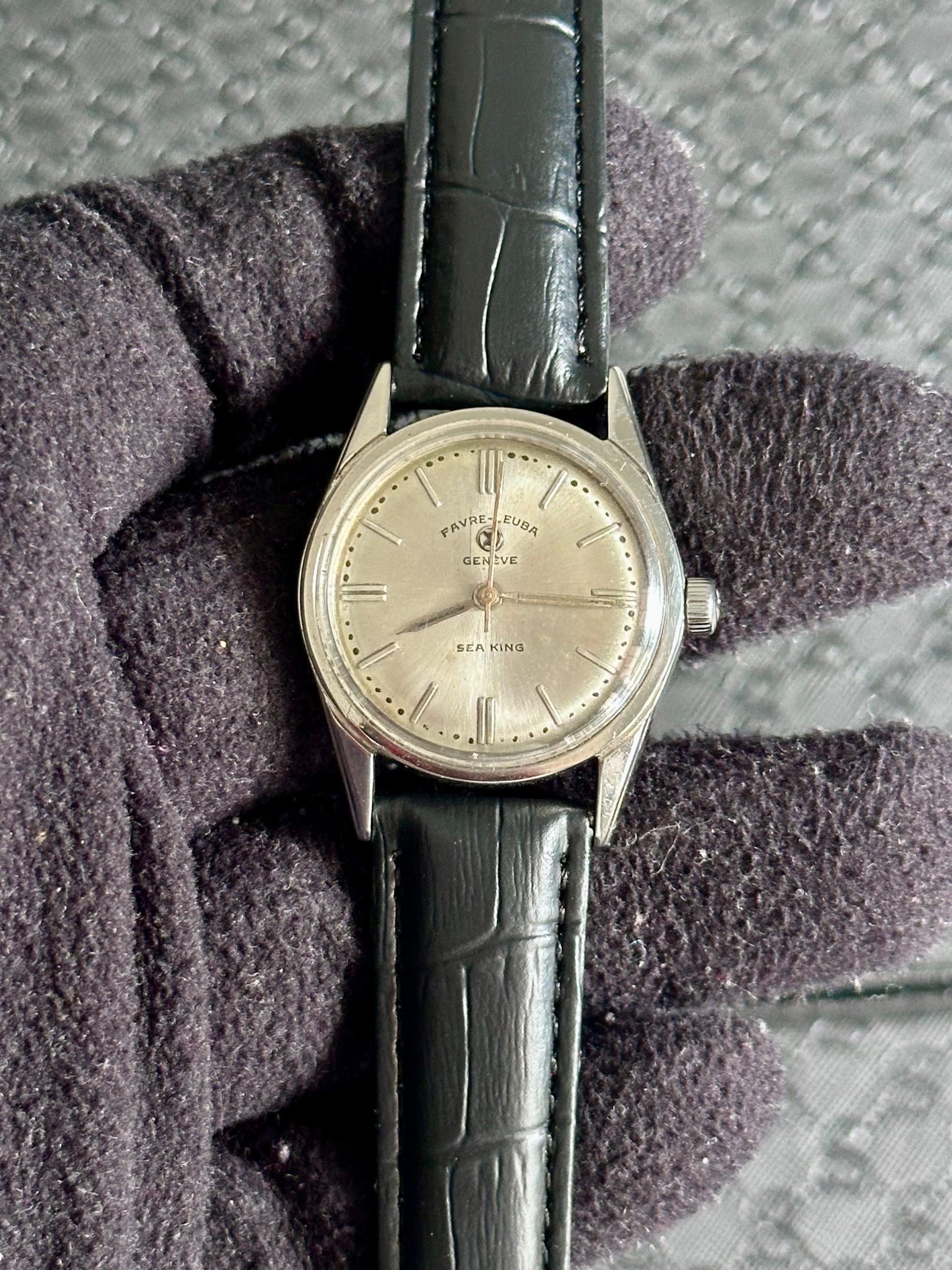 Vintage Favre-Leuba Sea King – Silver Dial Swiss Dress Watch