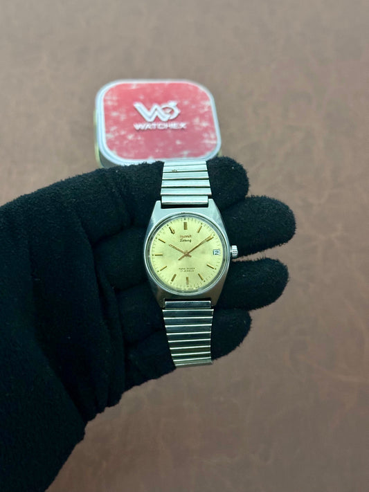 Vintage HMT Tareeq Mechanical – Sunburst Champagne Dial