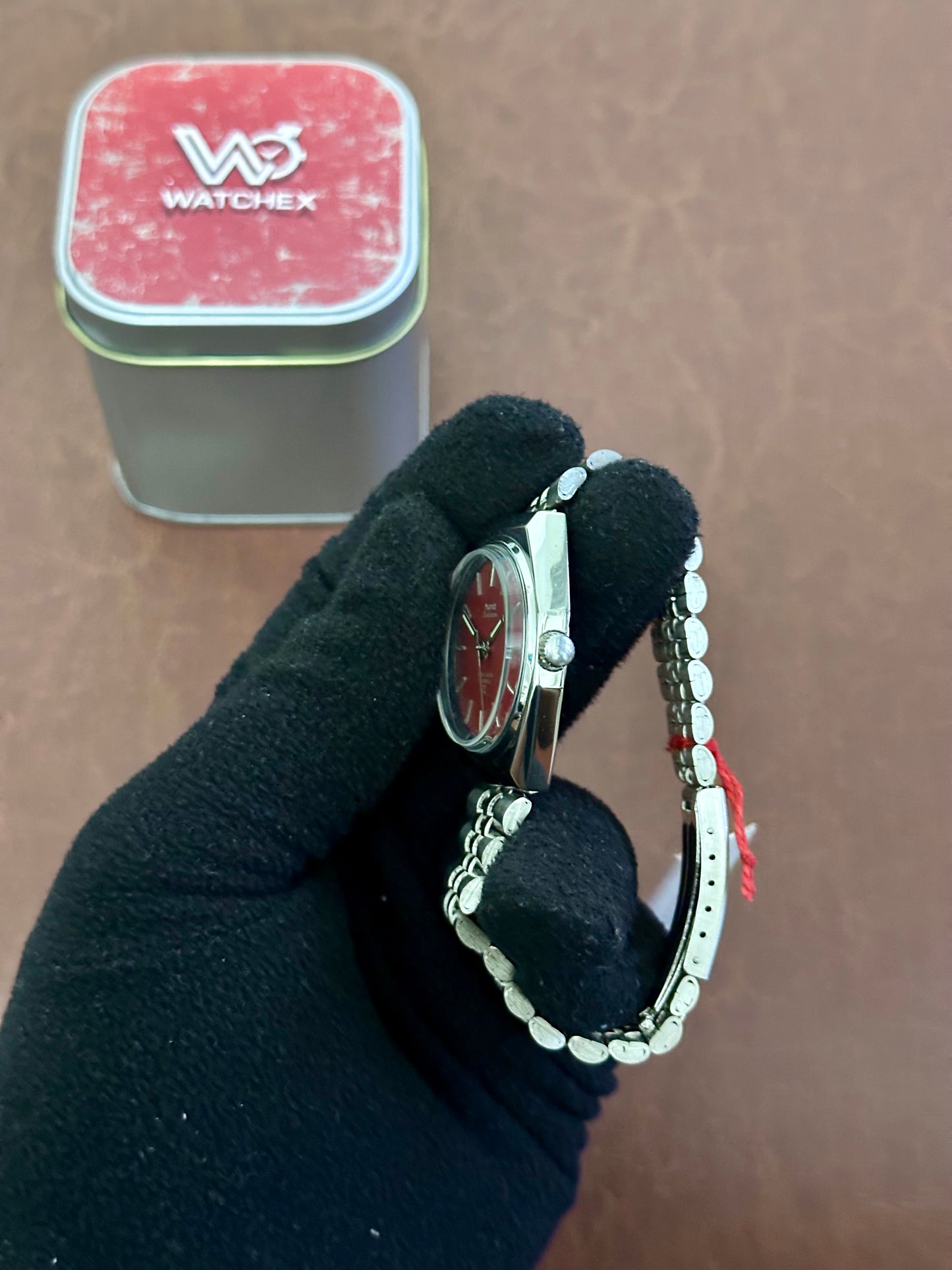 HMT Kohinoor Maroon Sunburst MOD – Hand-Winding Vintage Watch