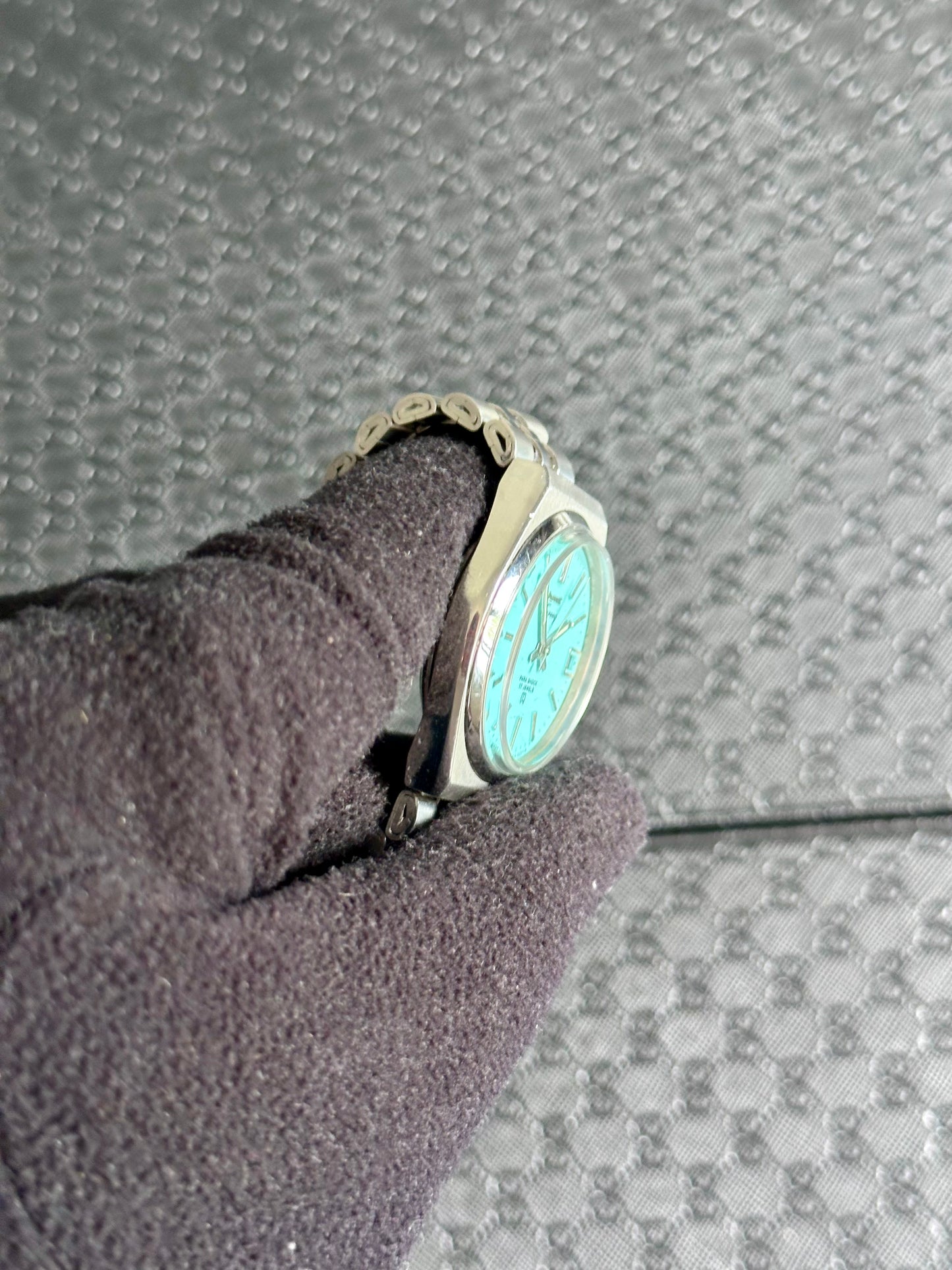 MOD HMT Tareeq – Tiffany Blue Open Caseback