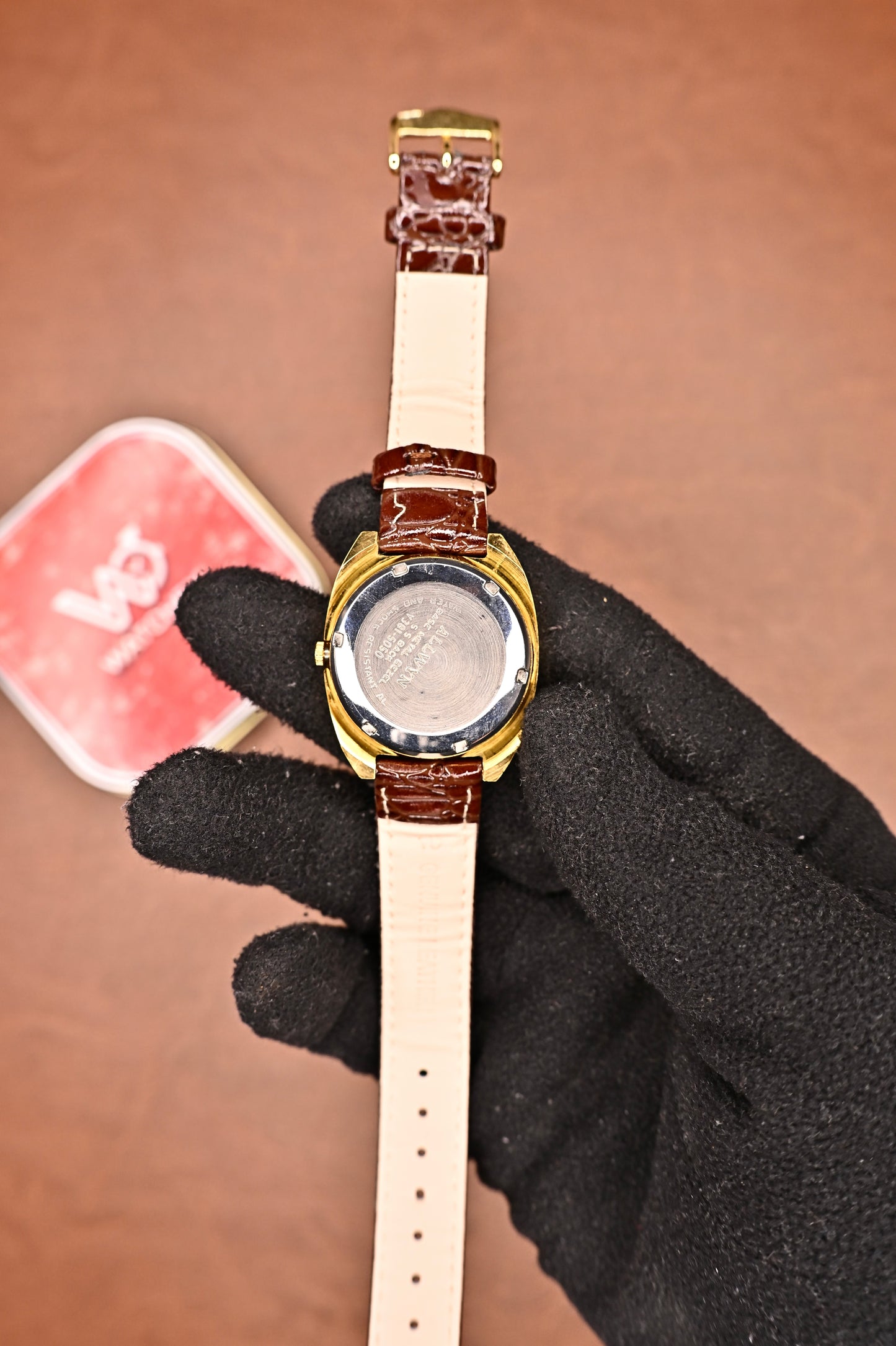 NOS Allwyn Automatic 21 Jewels TV Dial Sunburst Gold Dial (Y381-5050) | Watchex India