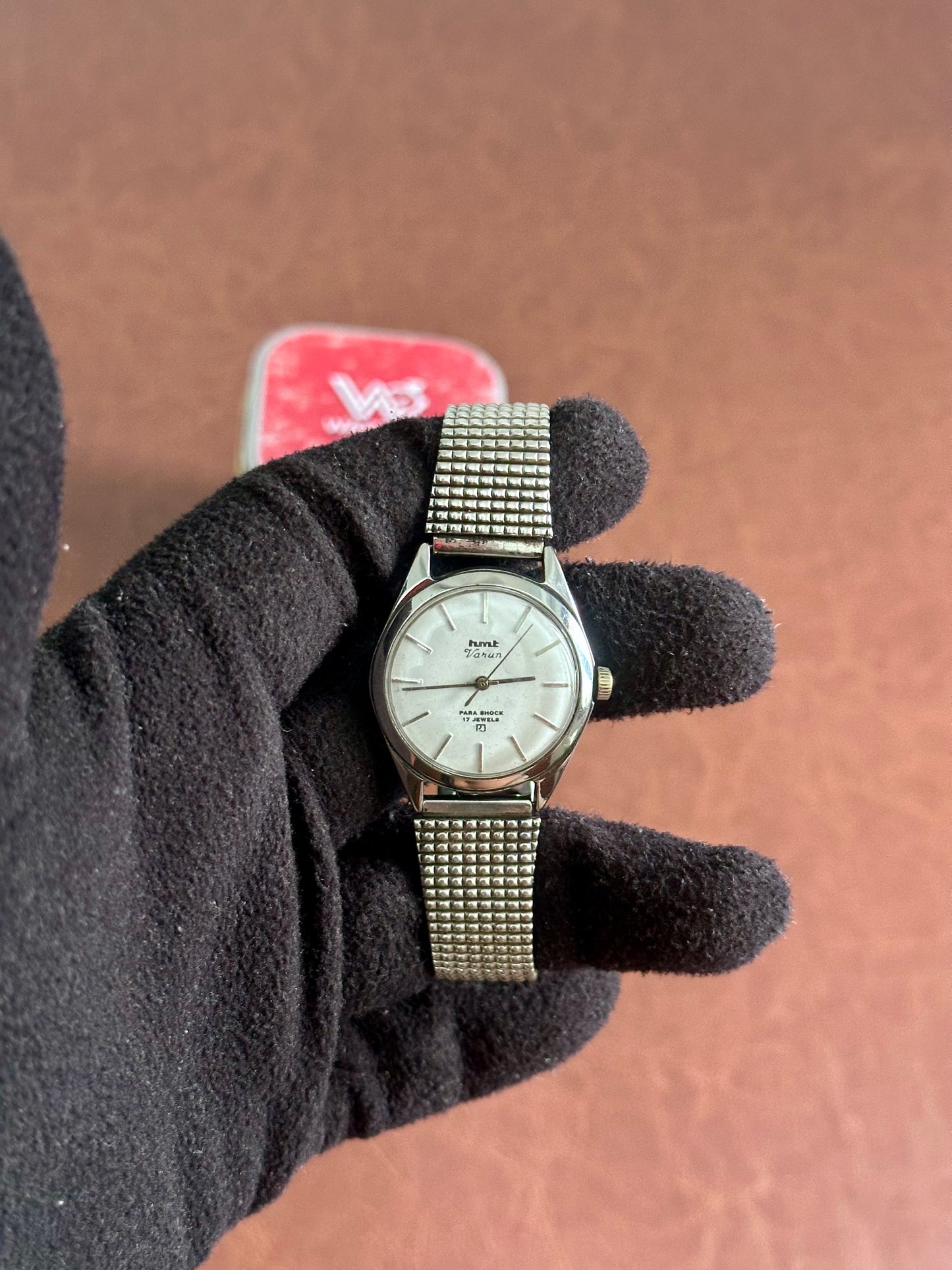 Vintage HMT Varun – White Dial Mechanical Hand-Winding