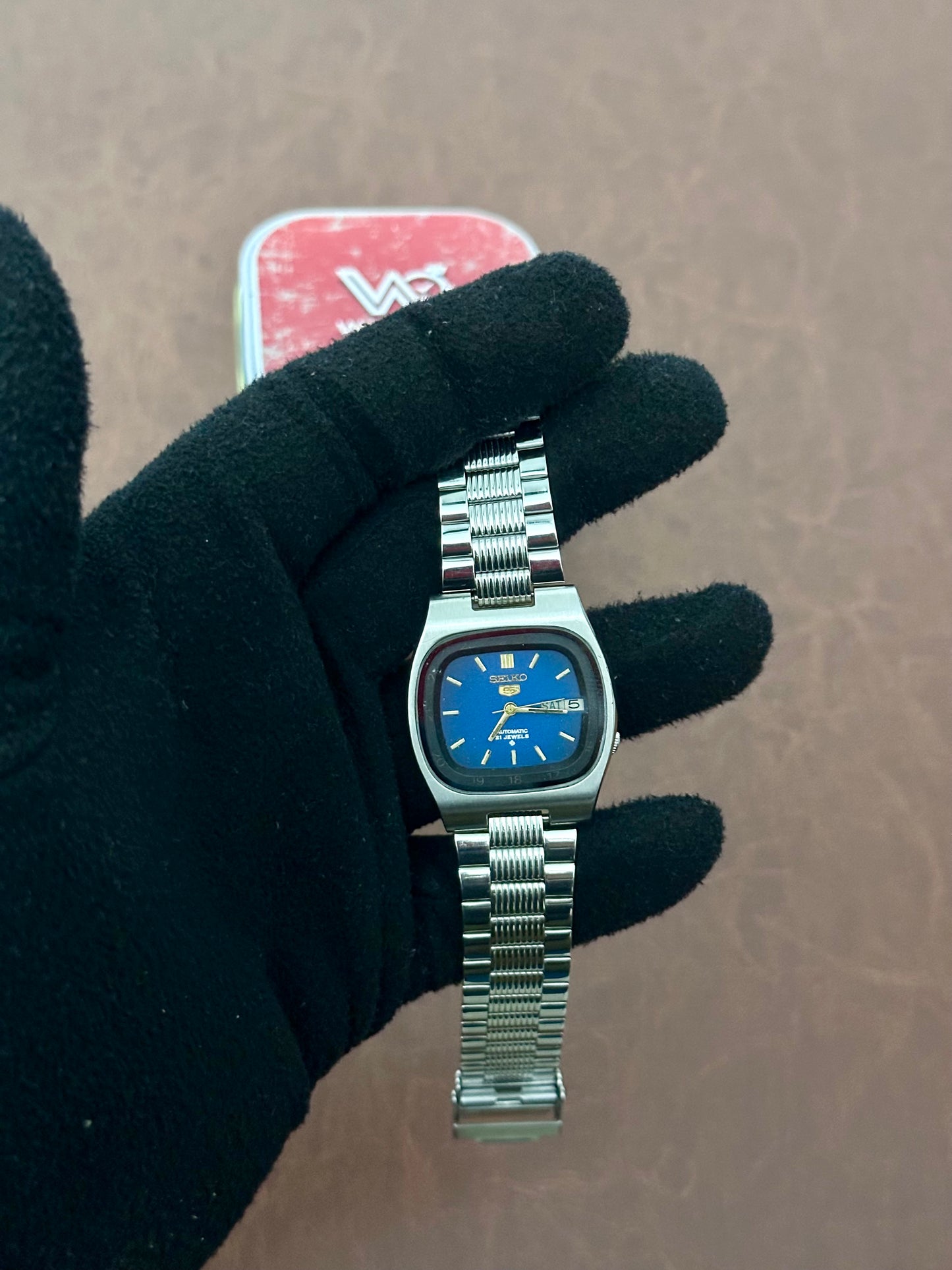 Vintage Seiko 5 Blue Automatic TV Dial – Ref. 7009-3130