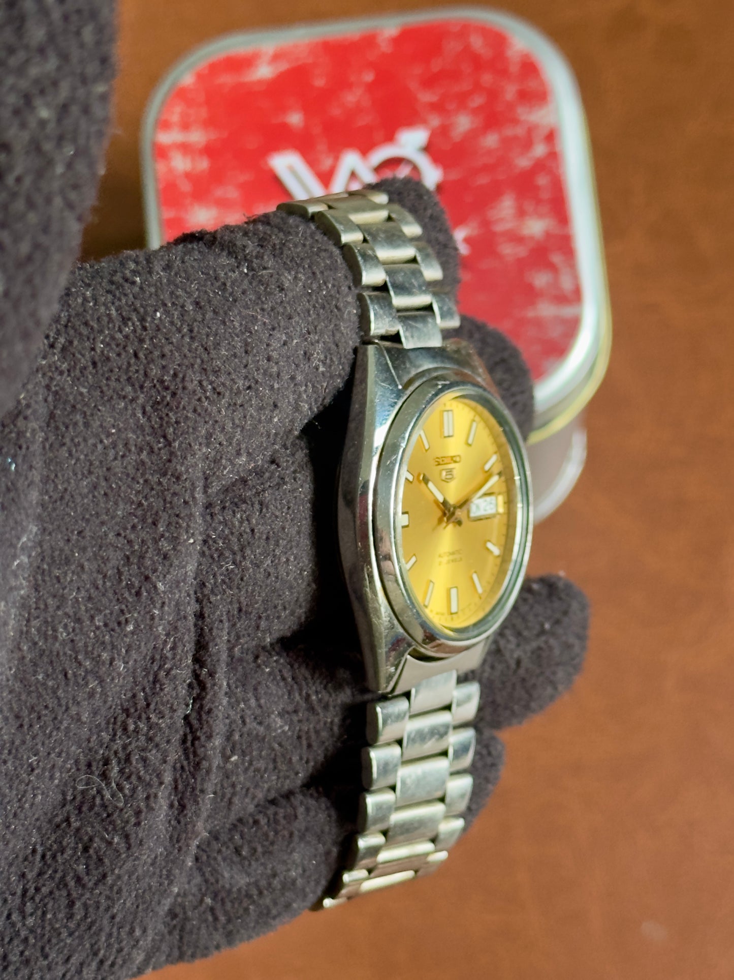 Vintage Seiko 5 Automatic Gold Sunburst Dial Day-Date (7S26-3040) | Watchex India
