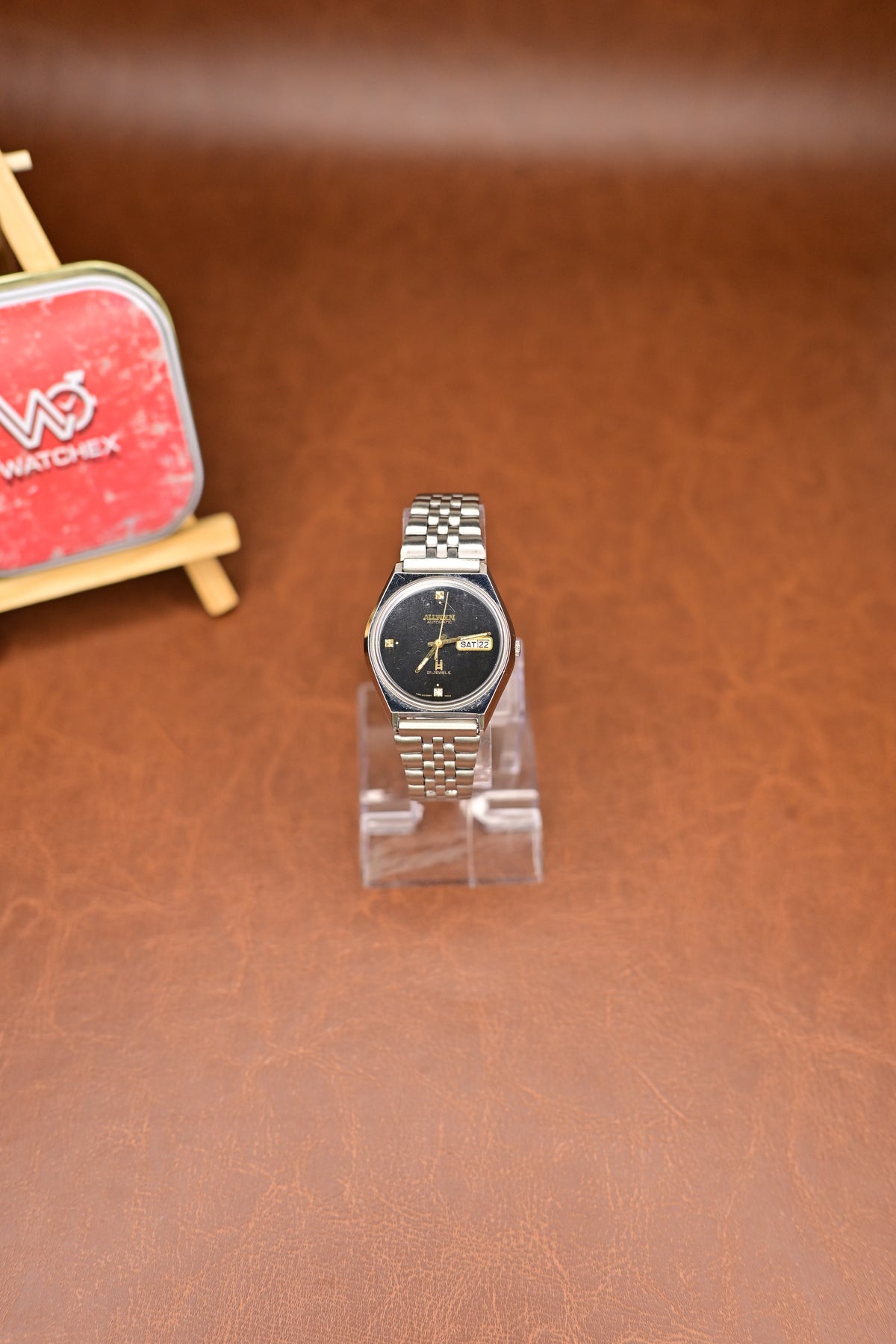 NOS Allwyn Automatic Y381-8100 Black Dial Crystal Markers 21 Jewels Day-Date — Watchex India