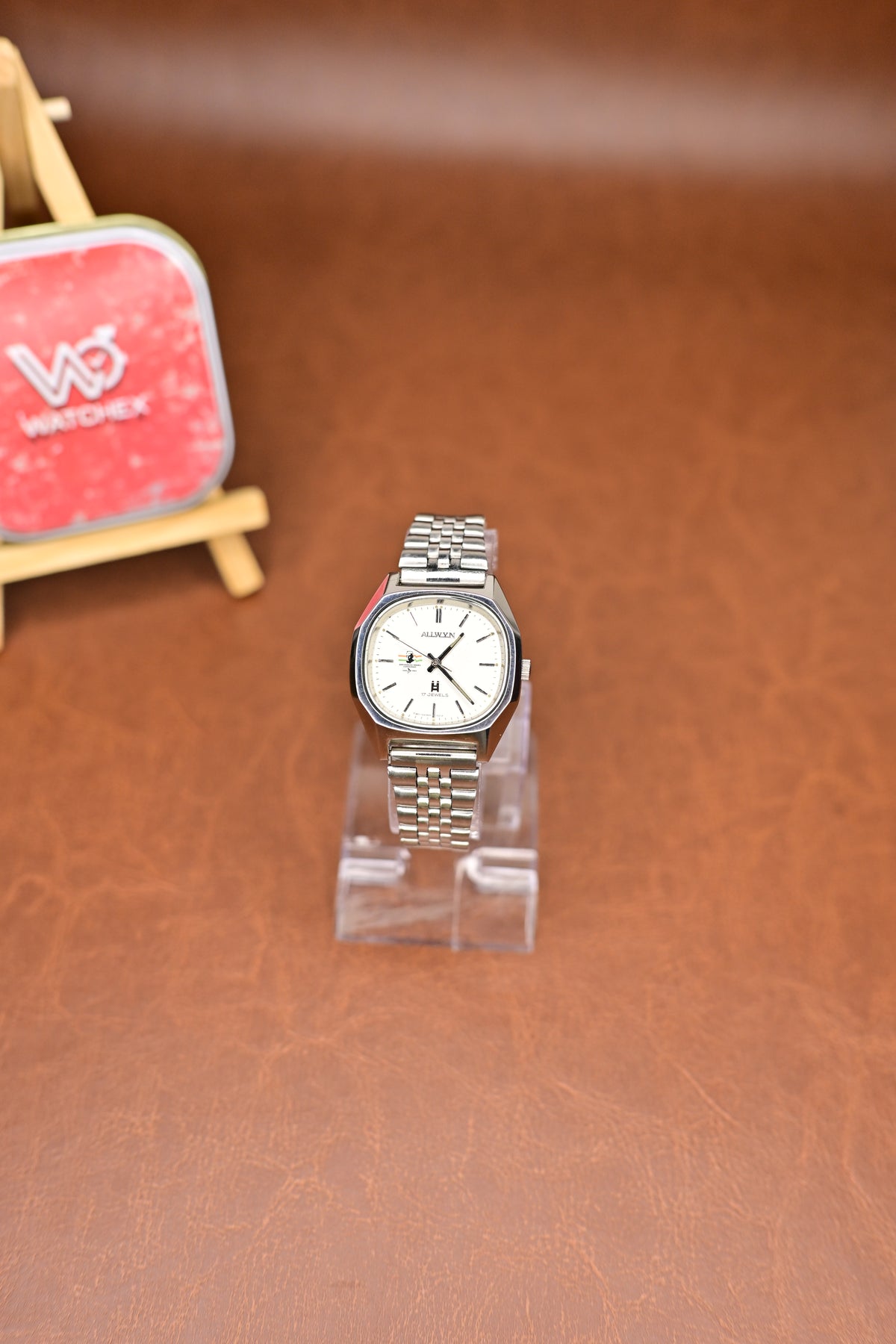 NOS Allwyn Mechanical Y381-5010 Jawaharlal Nehru Centenary Commemorative Dial 17 Jewels Manual-Winding — Watchex India