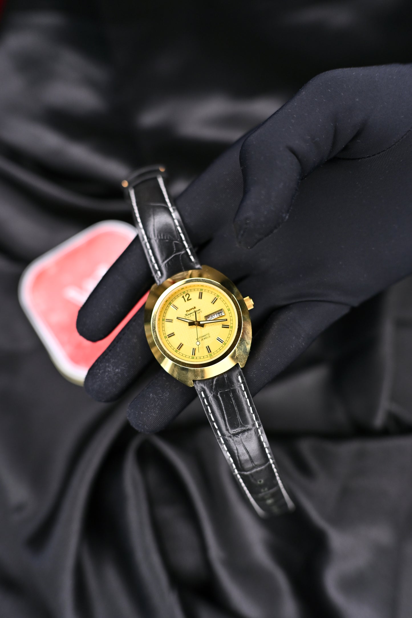 NOS HMT Kanchan Supreme Gold Sunburst Textured Dial 21 Jewels Automatic — Watchex India