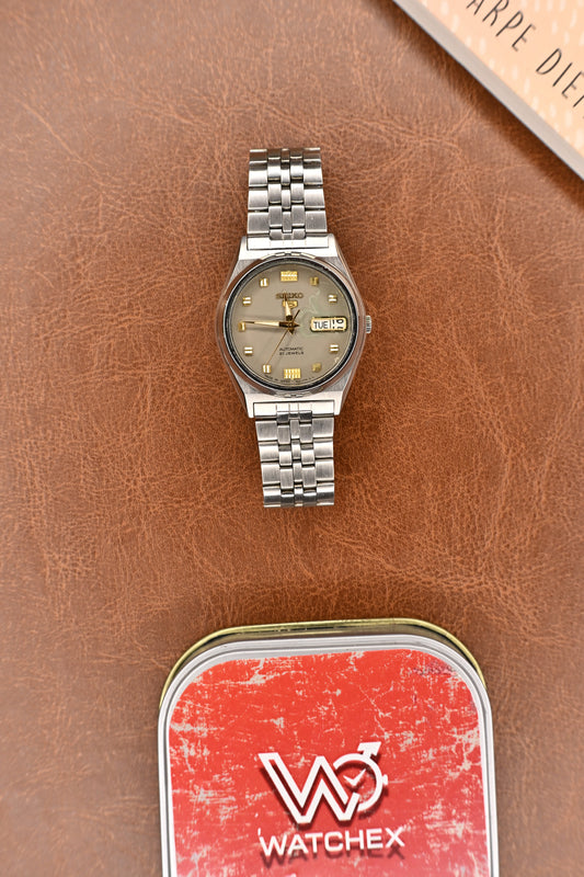 Seiko_5_Grey_Sunburst_Dial_Gold-Tone_Accent_Automatic_Men_s_Wristwatch_Watchex_Vintage_Collection