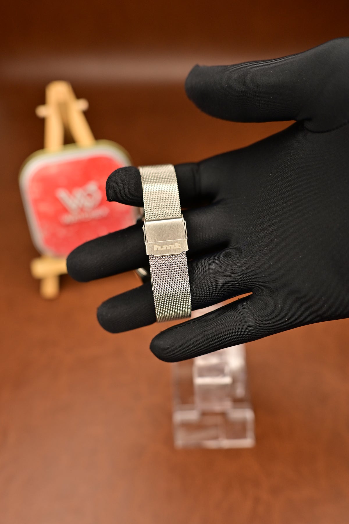 NOS HMT Quartz ALL66-2080 White Dial Date Dress Watch with Signed Mesh Bracelet — Watchex India