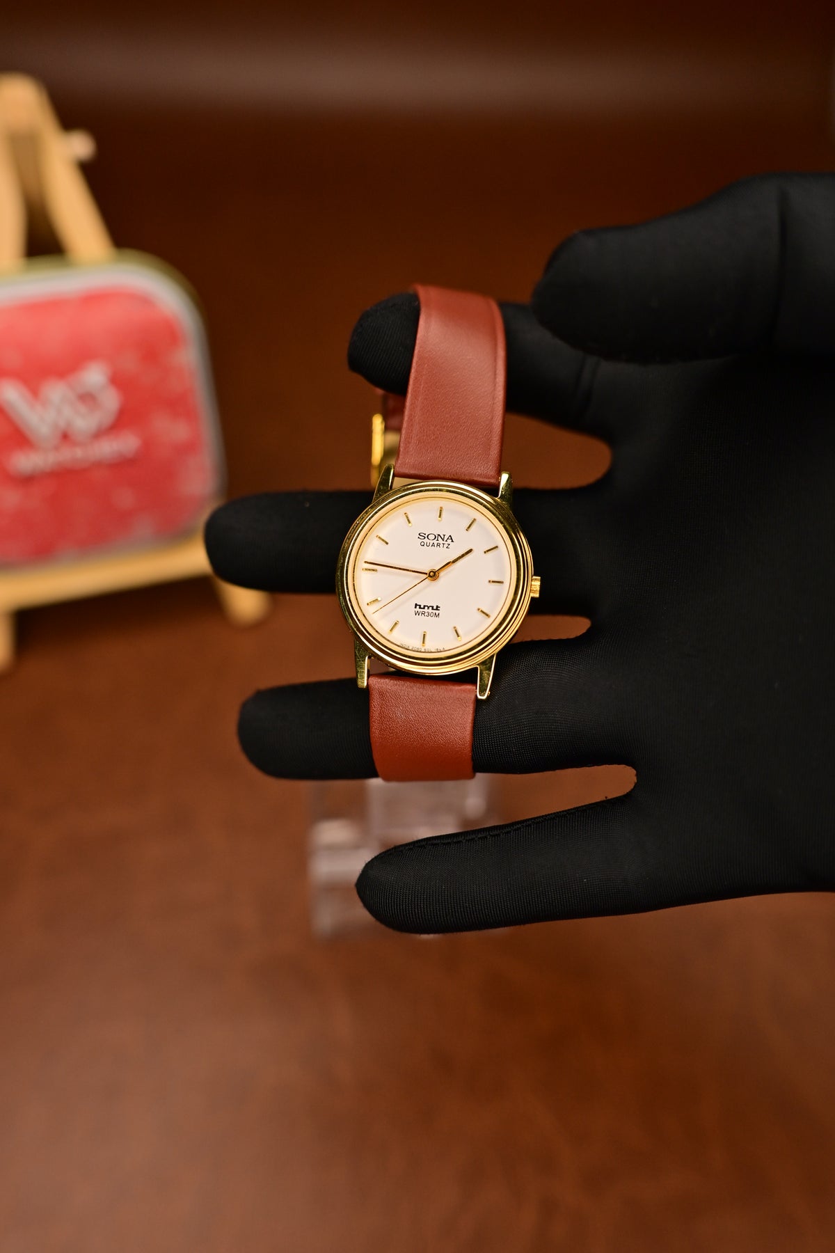 NOS HMT Sona Quartz 505 005 White Dial Gold-Plated Case Quartz — Watchex India