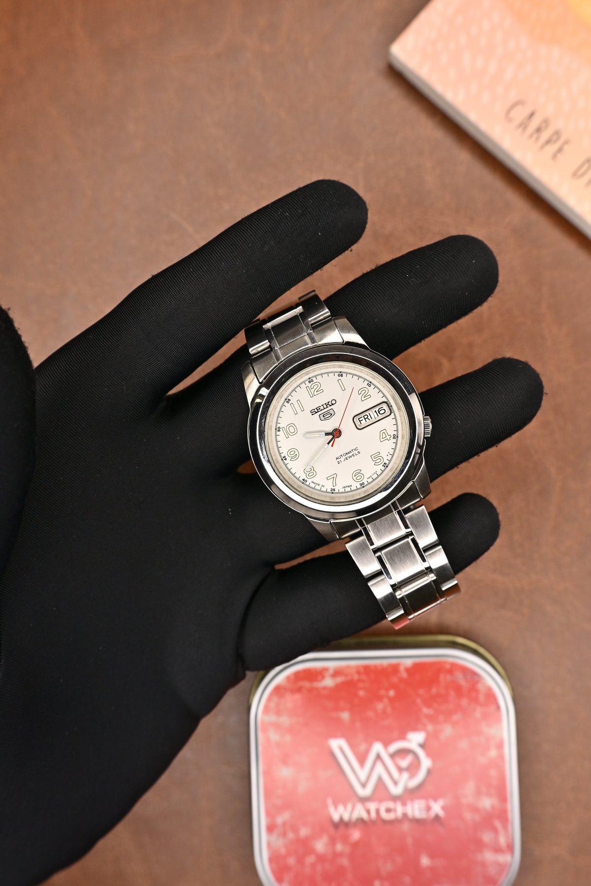 Seiko 5 Arabic Dial Silver Sunburst Automatic Men’s Wristwatch | Watchex Vintage Collection