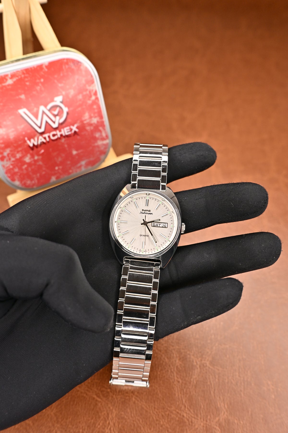 NOS HMT Kohinoor Silver Sunburst Quartz Watch – Stainless Steel Bracelet | Watchex NOS Collection