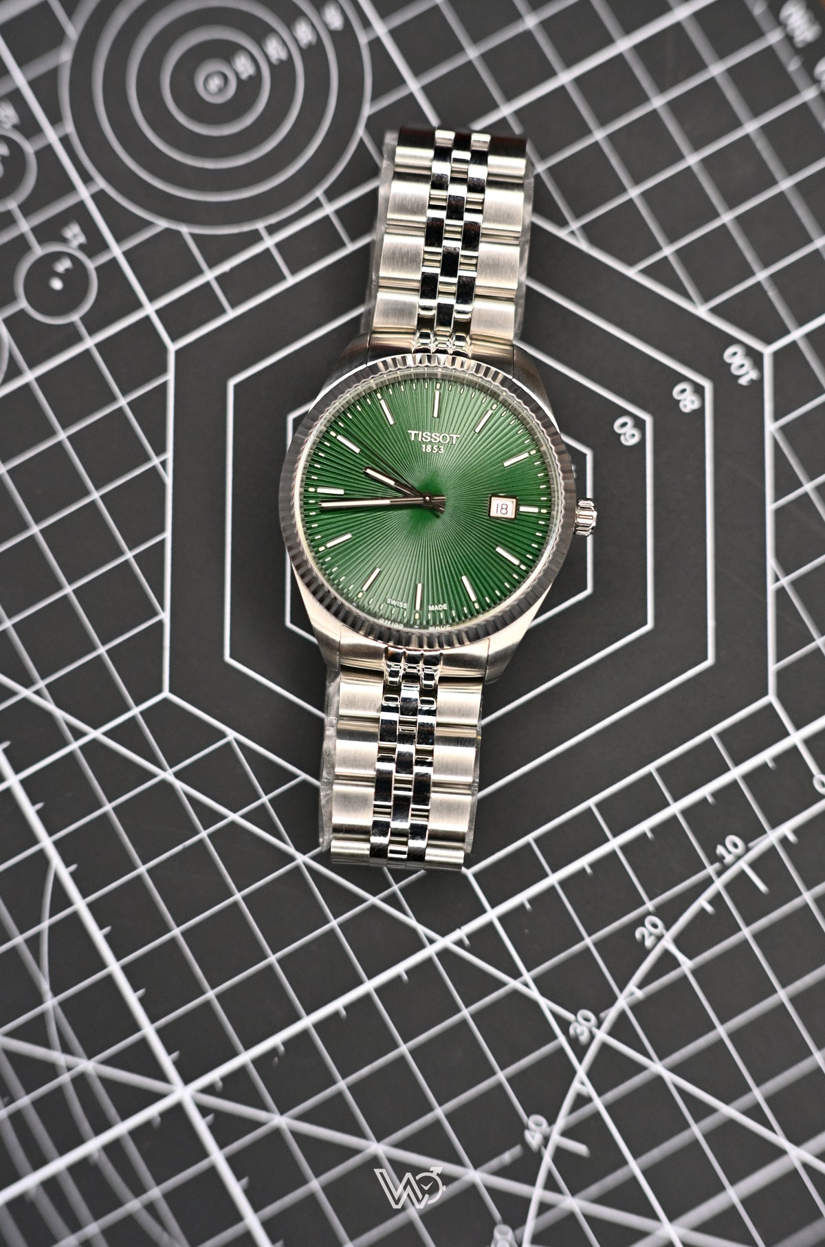Tissot Ballade Green Dial (Not used) Quartz 40mm | Watchex Signature Collection