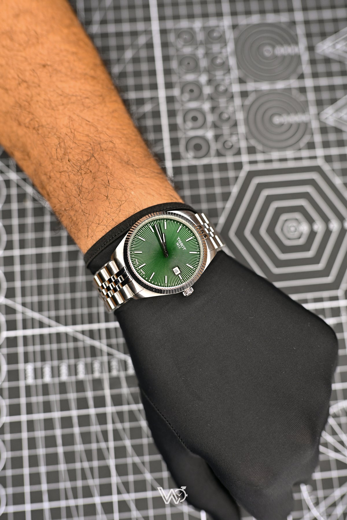 Tissot Ballade Green Dial (Not used) Quartz 40mm | Watchex Signature Collection