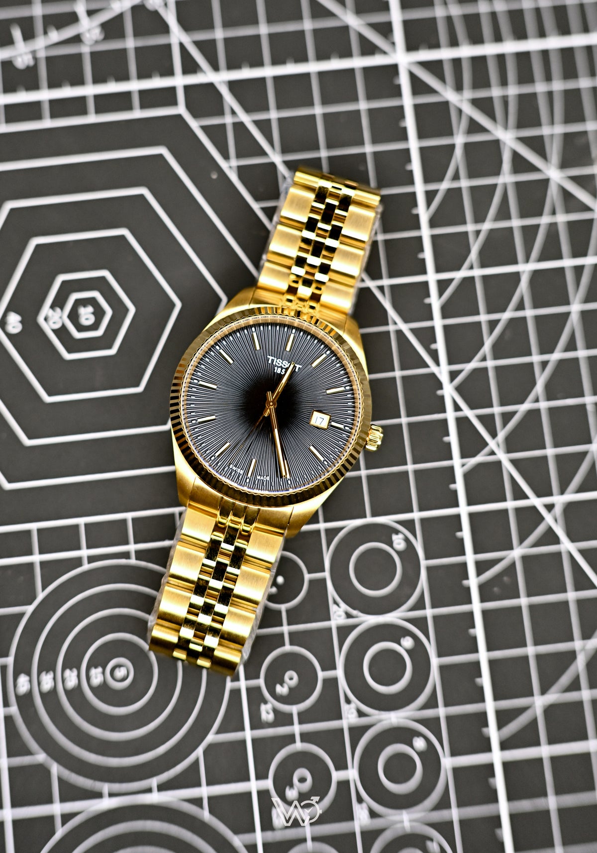 Tissot Ballade Black Dial Gold-Tone (Not used) Stainless Steel Watch 40mm | Watchex Signature Collection