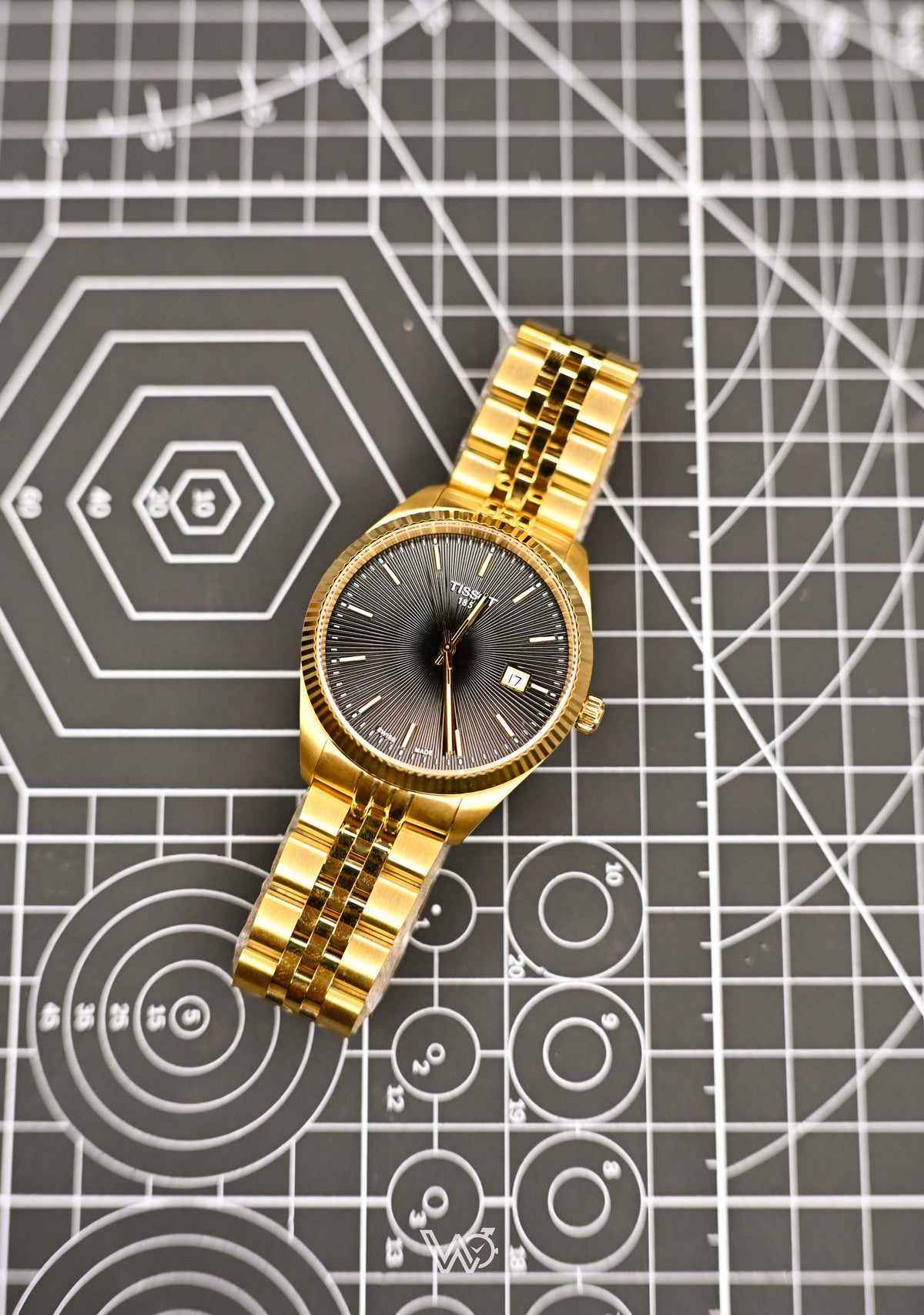 Tissot Ballade Black Dial Gold-Tone (Not used) Stainless Steel Watch 40mm | Watchex Signature Collection