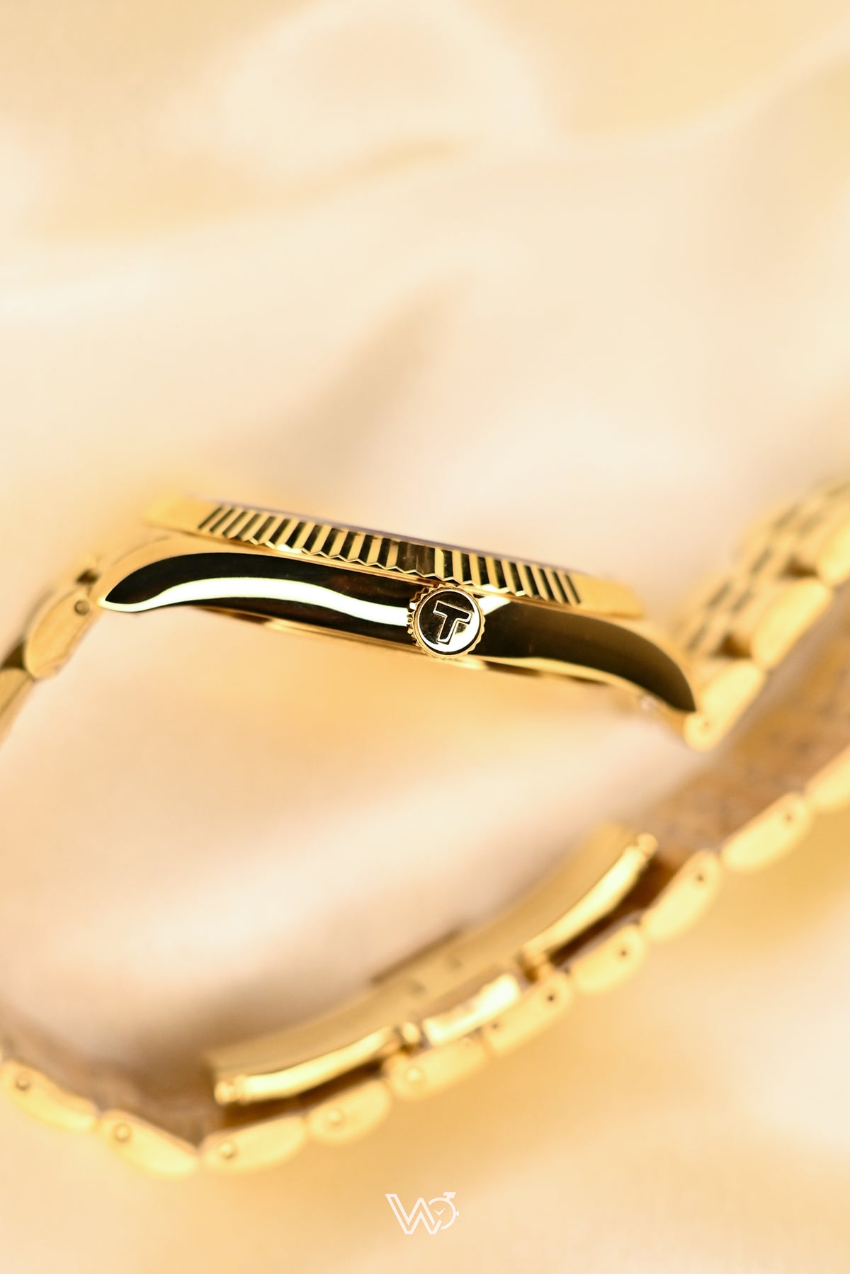 Tissot Ballade Black Dial Gold-Tone (Not used) Stainless Steel Watch 40mm | Watchex Signature Collection