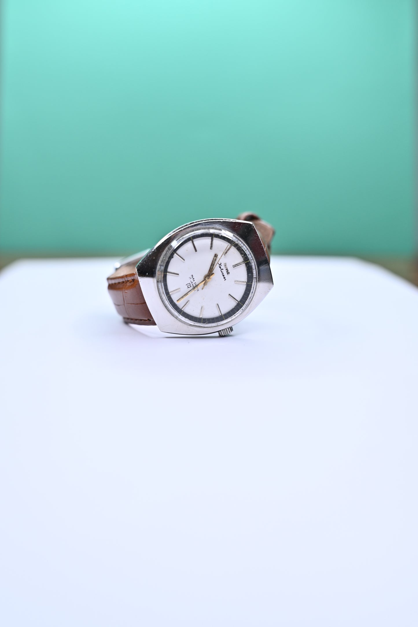 Vintage HMT Kohinoor White Redial Dark Ring Hand-Winding Mechanical Watch – Calibre 0231 | Watchex India