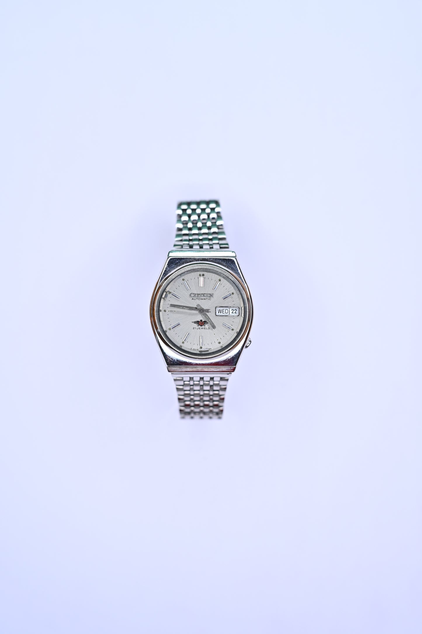 Vintage Citizen Eagle 7 Automatic – Tonneau Case, Sunburst Silver Dial, Day-Date | Watchex India