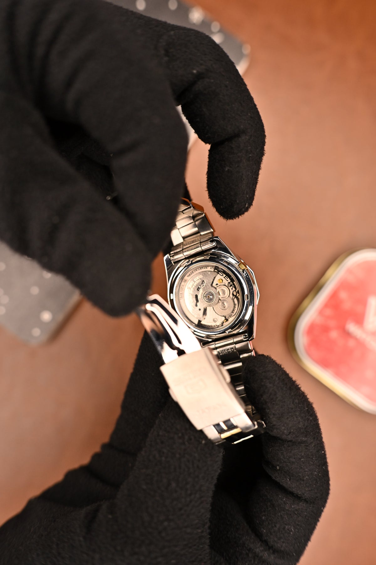 Seiko 5 Automatic “Mini Oak” Polygonal Style Faceted Case – Cream Dial – 7S26-03F0 | Watchex India