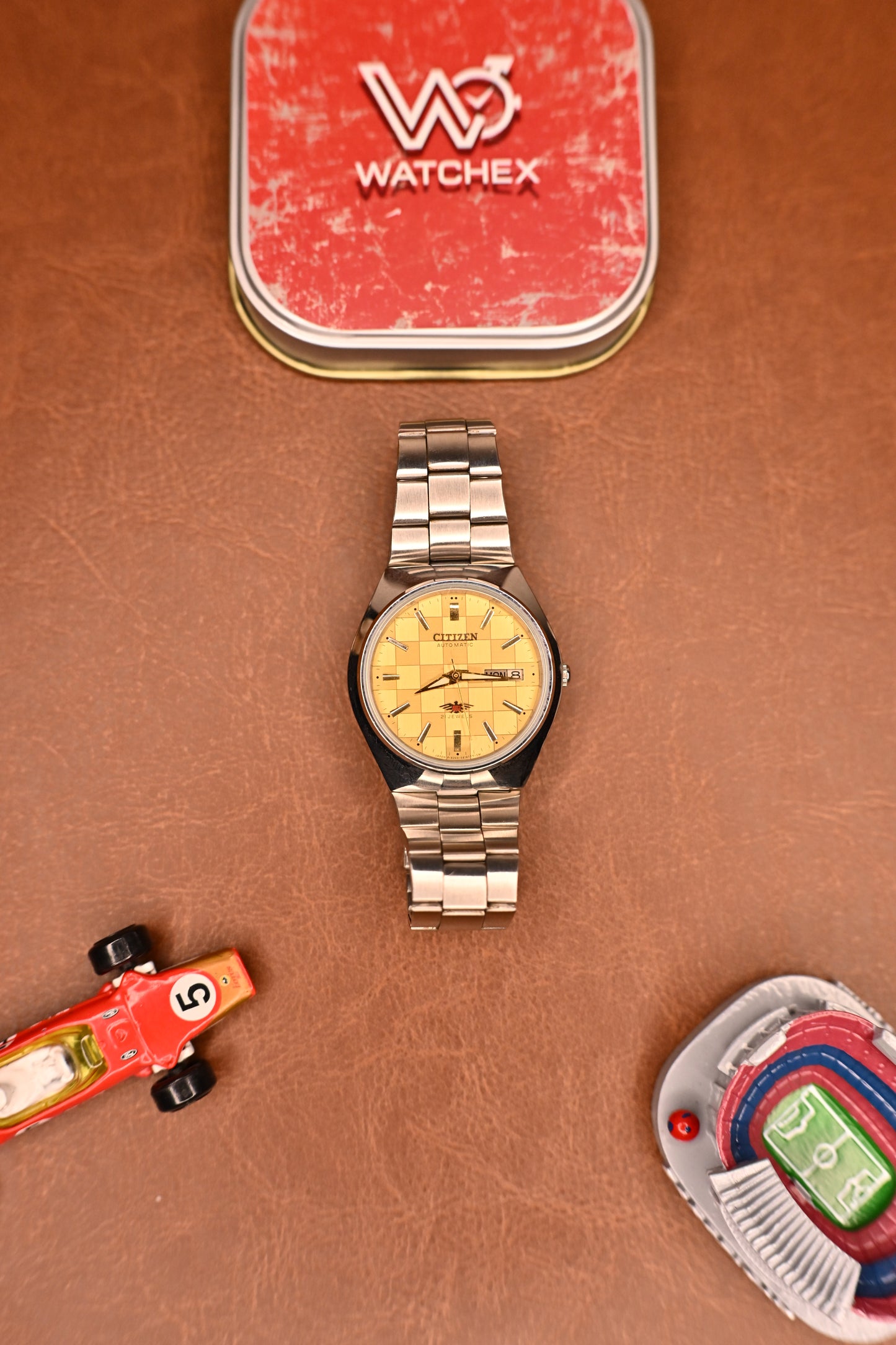 Vintage Citizen Eagle 7 Automatic Champagne Linen Dial Day-Date | Watchex India