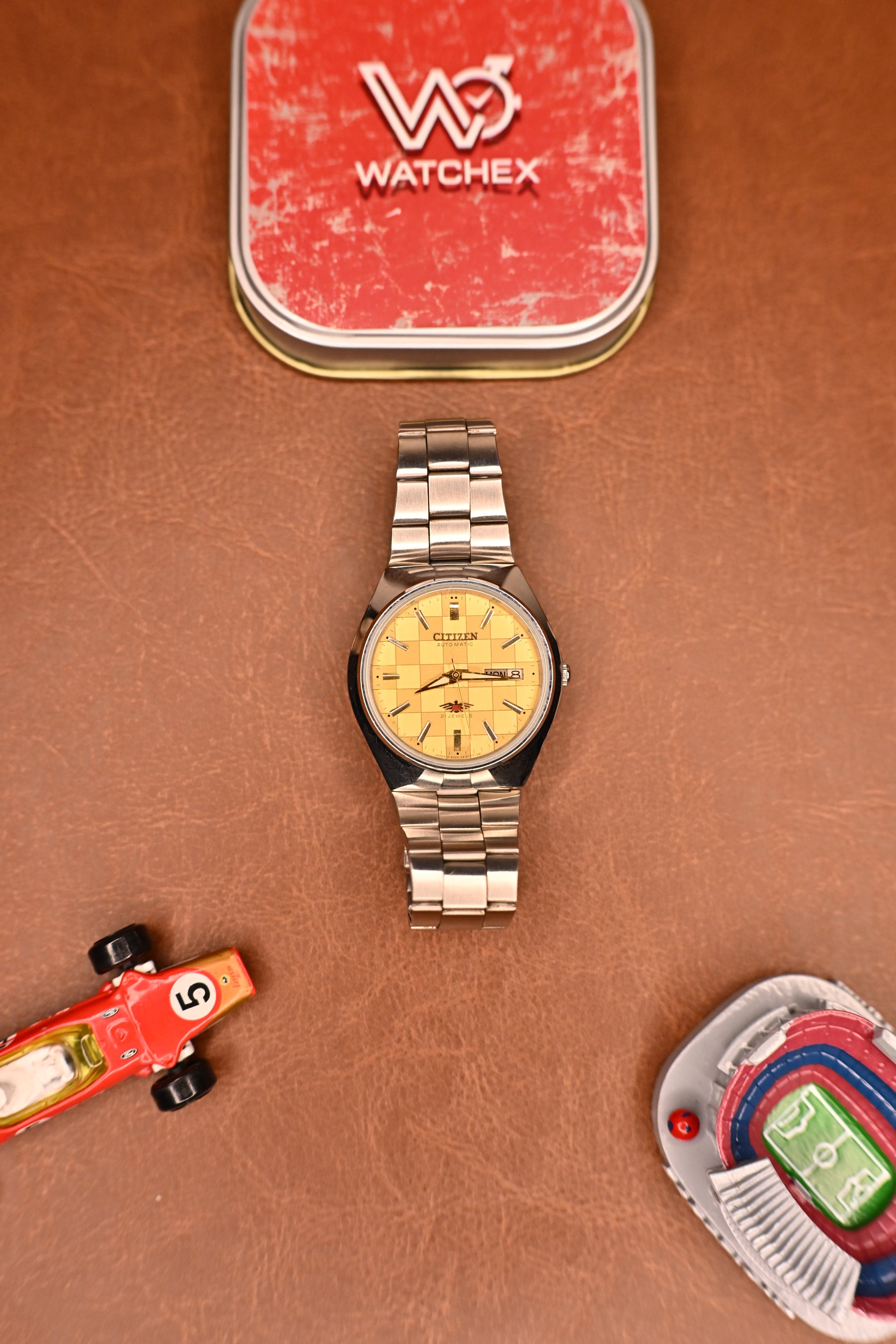 Vintage Citizen Eagle 7 Automatic Champagne Linen Dial Day-Date | Watchex India