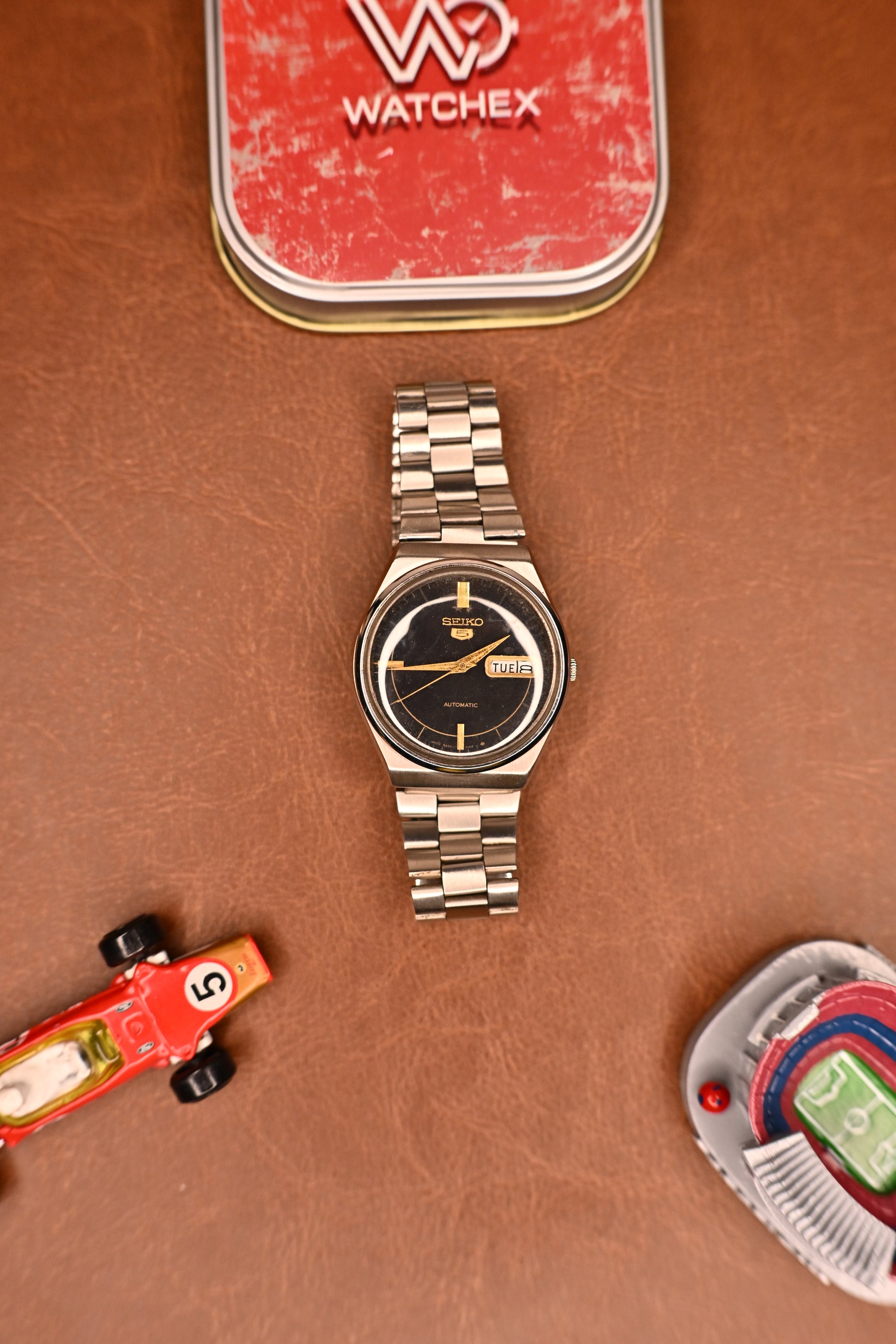 Vintage Seiko 5 Automatic Black Sunburst Dial Day-Date (6309-8930) | Watchex India